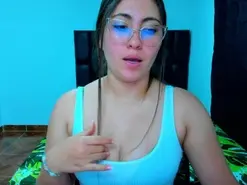 Amateur Live Porn of Thompson_Ema