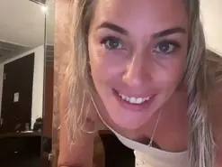 Amateur Adult Webcam of FresitaParadise