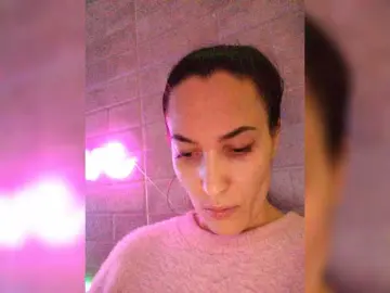 Bongacams Live Sex Cam of Marina4Love