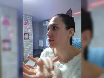 Bongacams Nude Webcam of Marina4Love