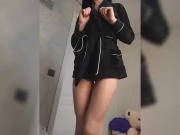 Bongacams Watch Live Sex Cams of Mikki88K