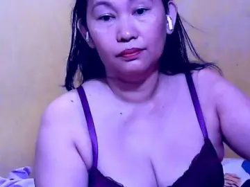 Bongacams Nude Webcam of Carmela4u