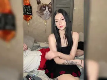 Bongacams Watch Live Sex Cams of LuckyStar