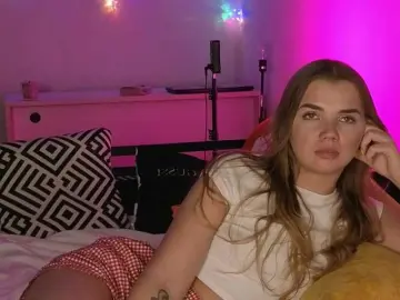 Bongacams Watch Live Sex Cams of Trusty-dottie