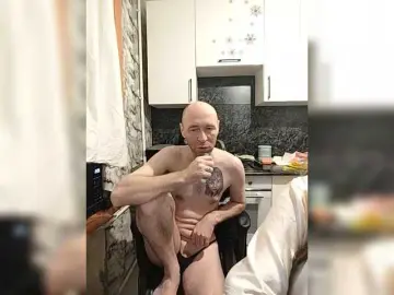 Bongacams Free Live Porn of Innokentiy449