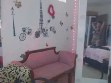 Bongacams Watch Live Sex Cams of flacapaola11