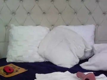 Bongacams Adult Webcam of CarolSlut1985