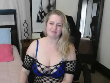 Bongacams Sex Cam of Holliekate