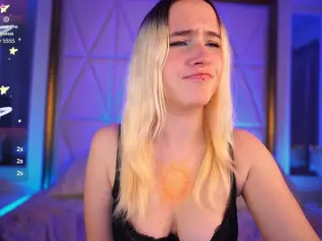 Bongacams Sex Cam of LilElfie