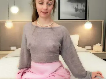 Bongacams Nude Webcam of Shy-SweetGirl