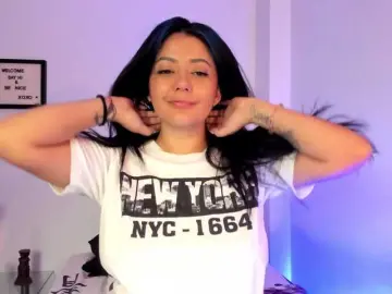 Bongacams Best Webcam of Lauratoro