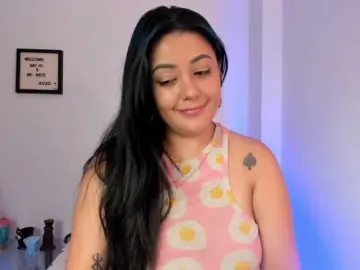 Bongacams Free Live Porn of Lauratoro