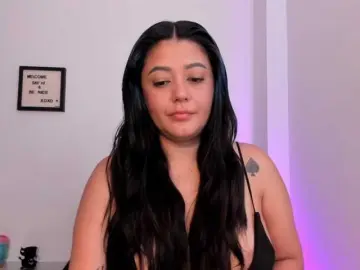 Bongacams Free Live Porn of Lauratoro