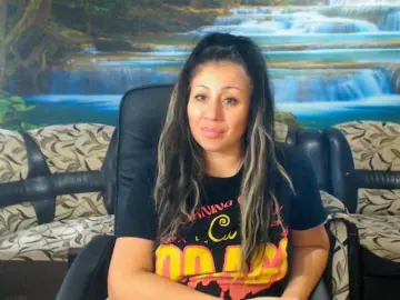 Bongacams Adult Webcam of MoistMady