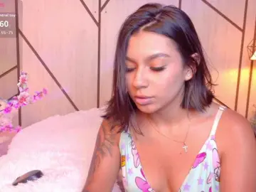 Bongacams Live Sex Cam of Alyssa-Ray