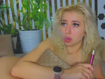 Bongacams Live Sex of MiaLiaHot