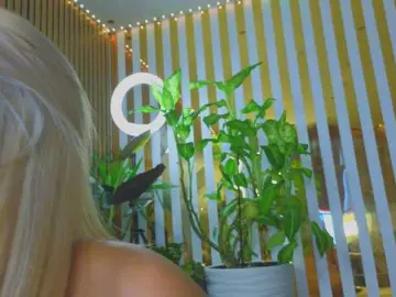 Bongacams Live Sex of MiaLiaHot