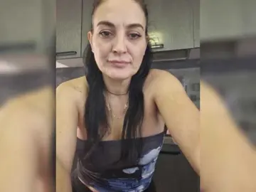 Bongacams Adult Video Chat of FoxxyAna