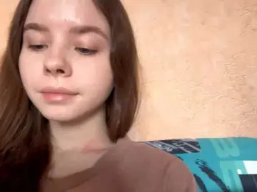 Bongacams Live Sex Cam of Lil-RO-XO