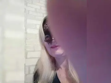 Bongacams Free Porn Cam of TatKotik