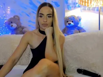 Bongacams Watch Live Sex Cams of FeralFoxy