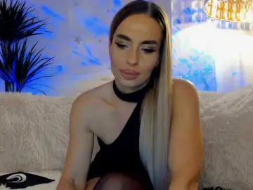 Bongacams Free Live Porn of FeralFoxy