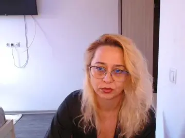 Bongacams Live Sex Cam of Freyaamore