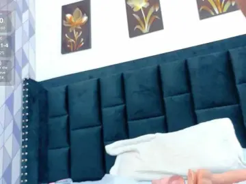 Bongacams Free Live Porn of tightlittleebony
