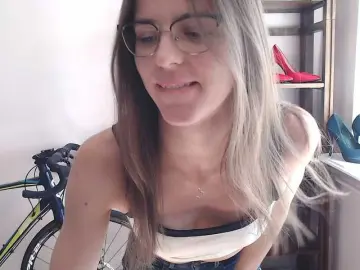 Bongacams Adult Video Chat of MegiKiss