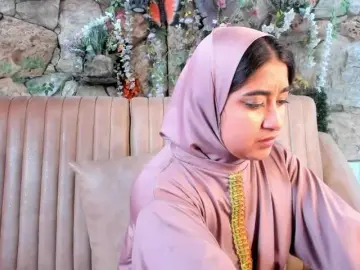 Bongacams Sex Cam of SamiraAwada