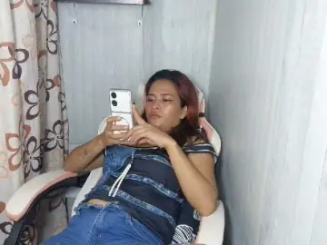 Bongacams Live Sex of Asiankitties