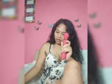 Bongacams Live Sex Cam of Brendah23