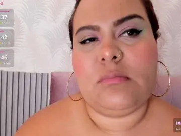 Bongacams Sex Chat of Kimiekaboom