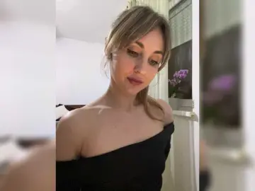 Bongacams Free Porn Cam of LunaSecret1