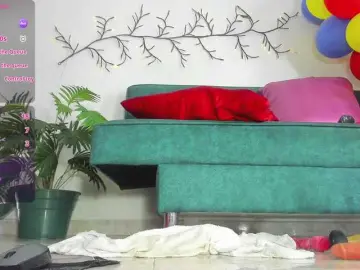 Bongacams Nude Webcam of marie-naugthy