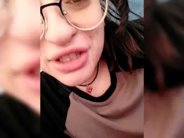 Bongacams Sex Cam of miss-l0ve