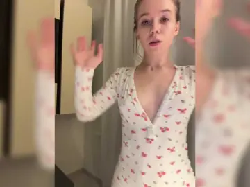 Bongacams Watch Live Sex Cams of mariaaa-1