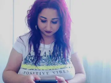 Bongacams Watch Live Sex Cams of mayarebecca