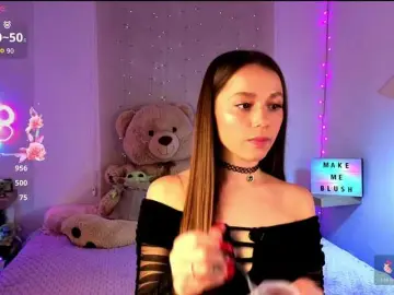 Bongacams Nude Webcam of MaybeBabeTV