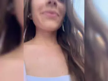 Bongacams Free Live Porn of MaybeBabeTV