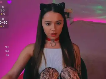 Bongacams Live Sex Cam of MaybeBabeTV