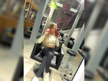 Bongacams Adult Webcam of blondinochkaa