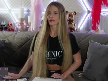 Bongacams Watch Live Sex Cams of blondinochkaa