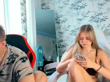 Bongacams Sex Cam of LoveAndSex24