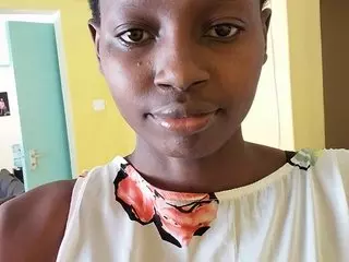 bigebonyboobs
