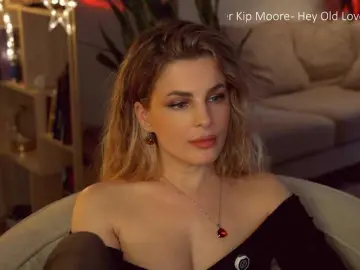 Bongacams Best live sex cam show of -Queen-Maria-