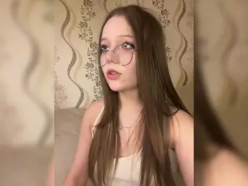 Bongacams Live Sex Cam of MelMooon