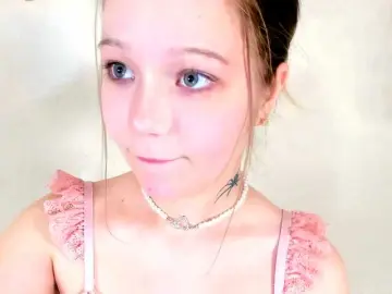 Bongacams Free Live Porn of MelMooon