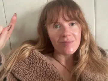 Bongacams Nude Webcam of REDHEADROSIE