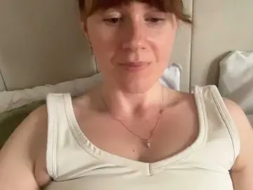 Bongacams Best live sex cam show of REDHEADROSIE